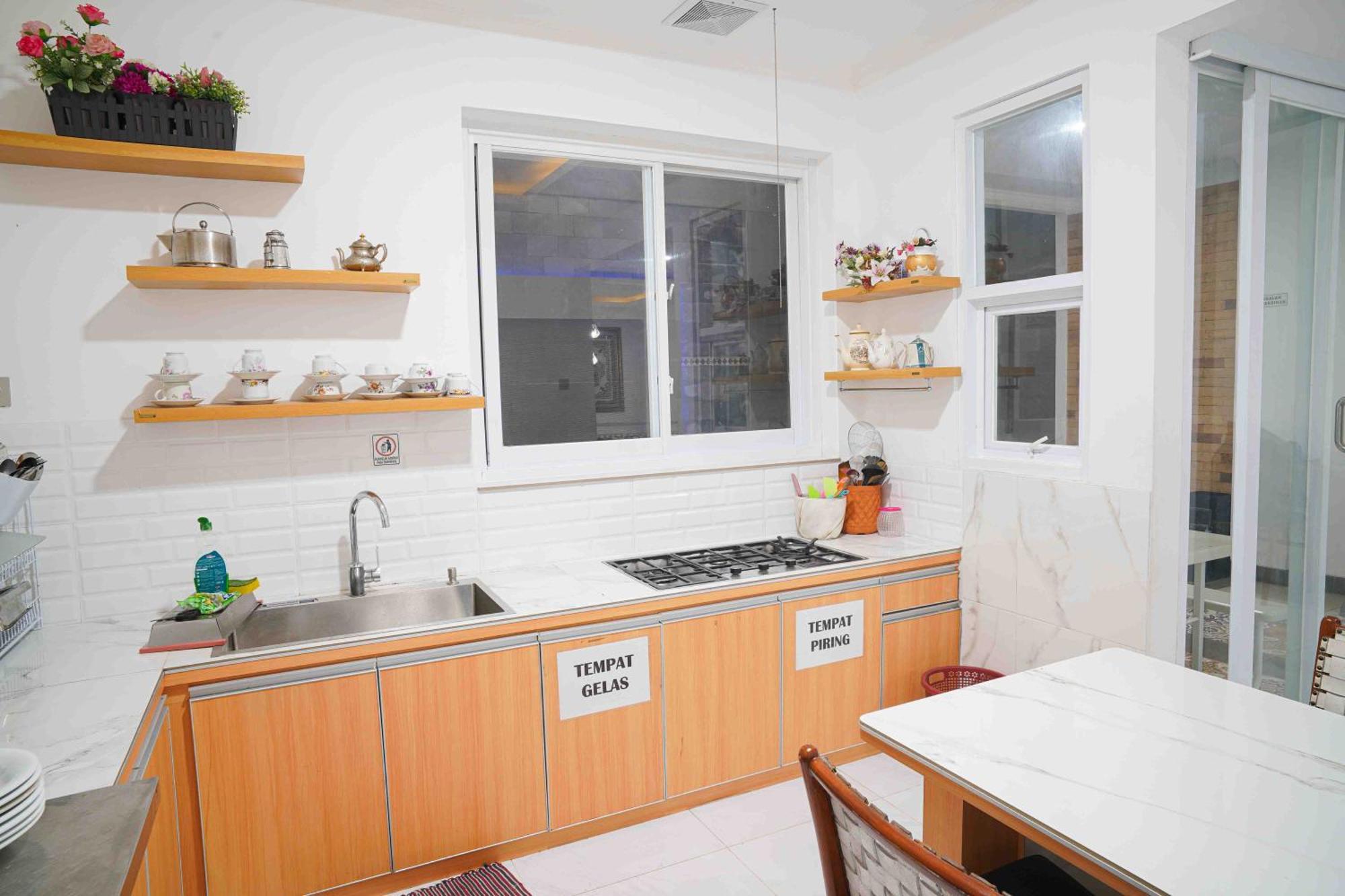 Schones Haus Private Pool & Netflix By Grorental Bandung Luaran gambar