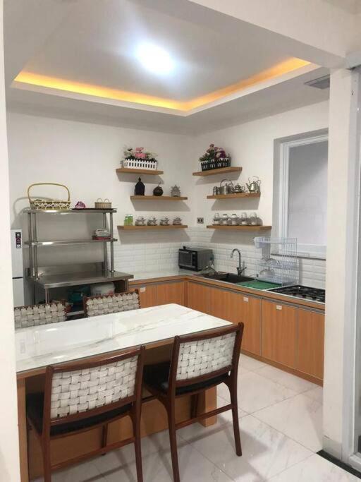 Schones Haus Private Pool & Netflix By Grorental Bandung Luaran gambar