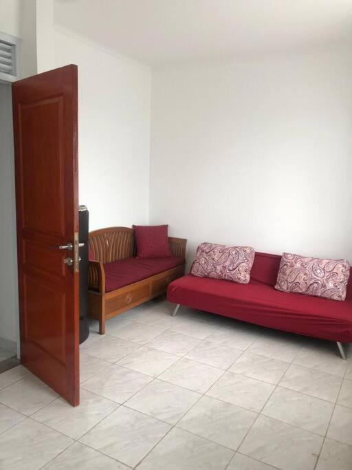 Schones Haus Private Pool & Netflix By Grorental Bandung Luaran gambar